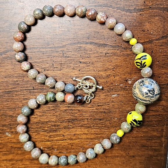 Handmade Jasper & Trade Bead Vintage Necklace - Picture 9 of 12